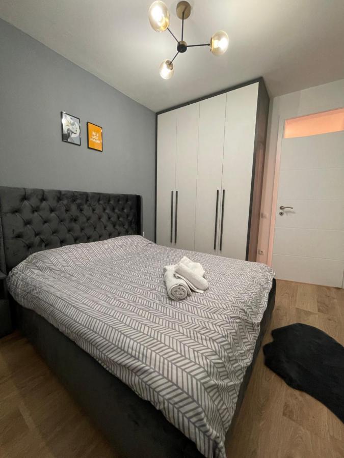 Daf Apartaments Prisztina Zewnętrze zdjęcie